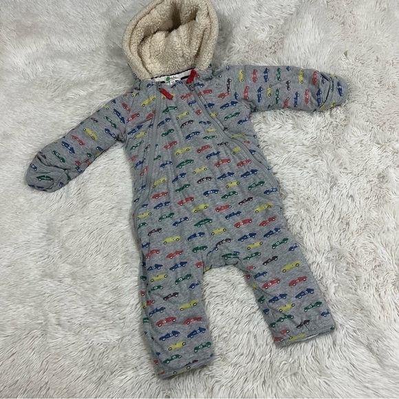 Baby Boden All In One Cozy Rainbow Racecar Play Winter Bunting Snowsuit 12/18M - Picture 10 of 10